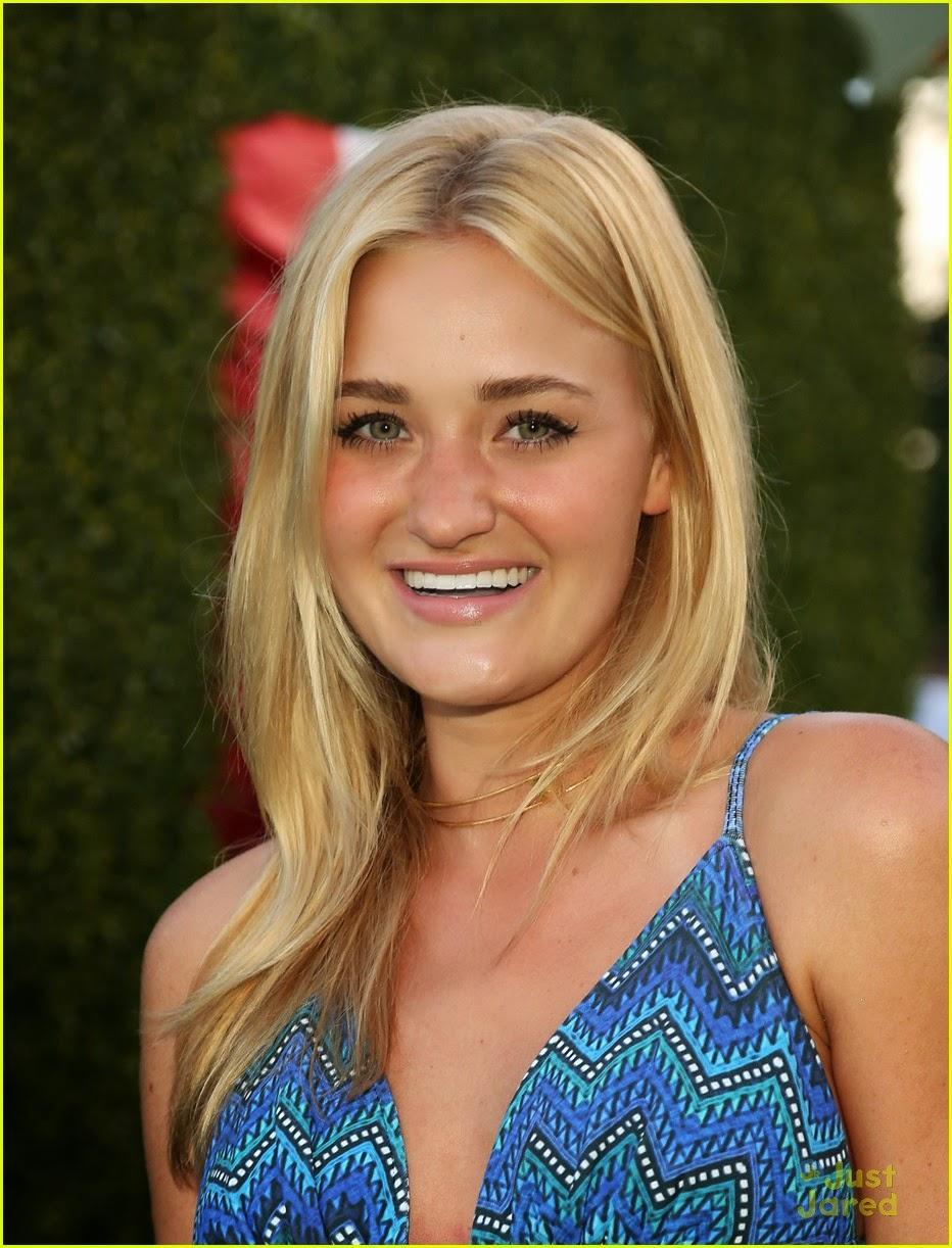 grey-damon-aly-aj-michalka-alli-simpson-nolan-funk28629.jpg