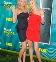Aly___AJ_Michalka_28101829.jpg