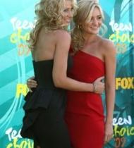 Aly___AJ_Michalka_28102029.jpg