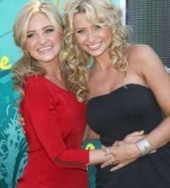 Aly___AJ_Michalka_28103129.jpg