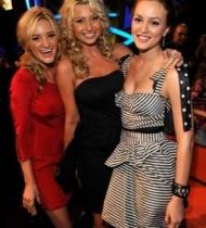 Aly___AJ_Michalka_28105129.jpg